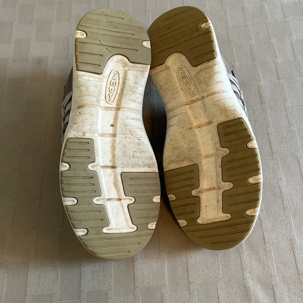 Keen Uneek Exo Trainers in Ethereal/Plaza Taupe